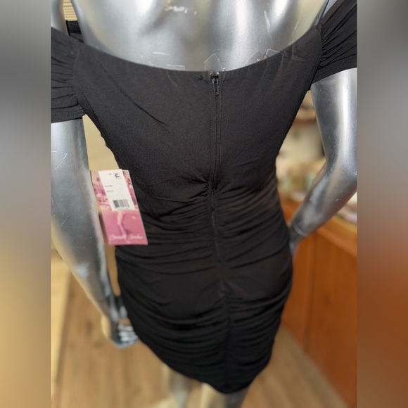 Emerald Sundae Black Mini Dress Size Large - Picture 5 of 6